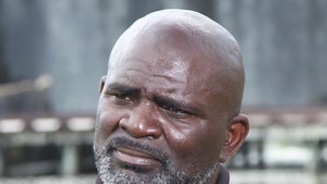 1222-Lawrence Taylor-getty