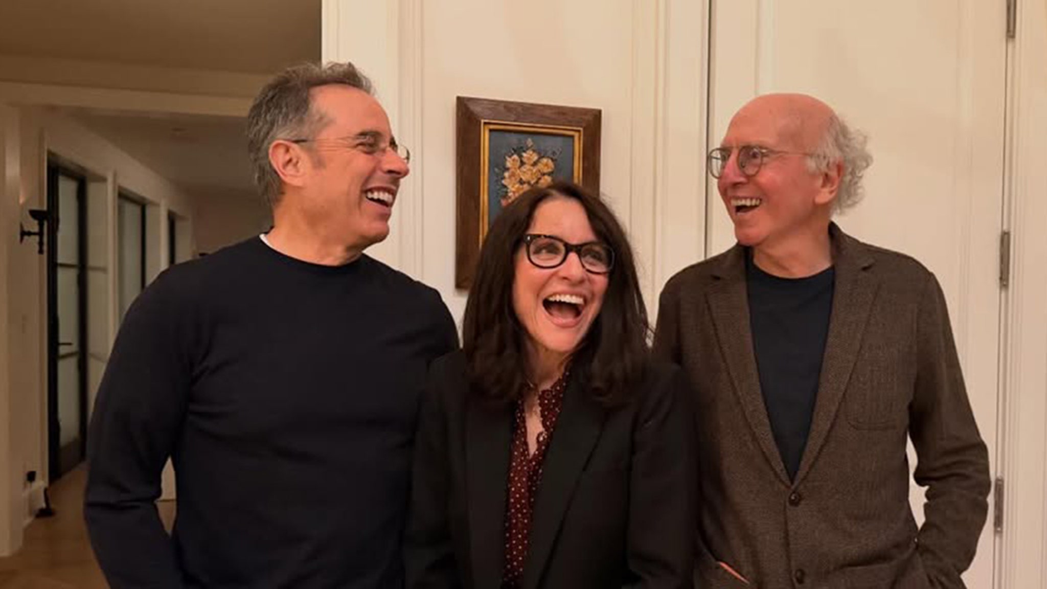 Jerry Seinfeld, Julia Louis-Dreyfus en Larry David herenigen zich voor Kerstmis
