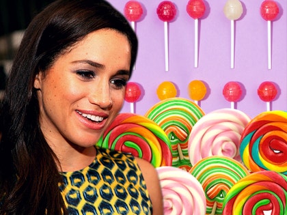 0126_Meghan-Markle_lollipop_composite