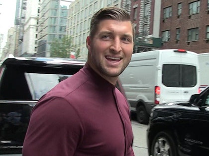 1128-Tim-Tebow-tmz-01