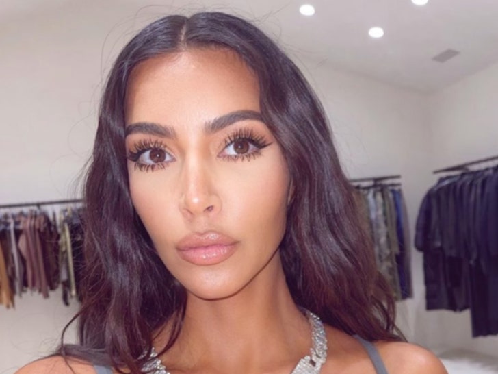 Kim Kardashian Denies Buying Ancient Roman Statue Feds Want to Return