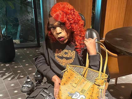 Remembering-Rolling-Ray-gallery-launch-ig-1