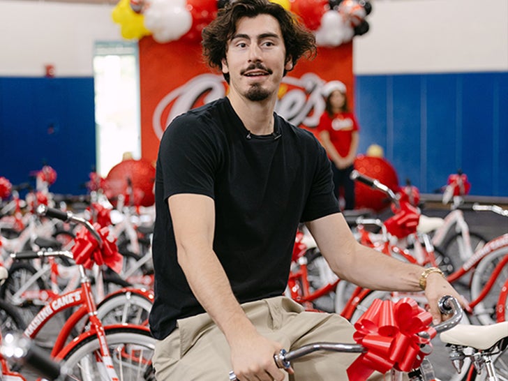 Jaime Jaquez Jr. at Raising Cane’s