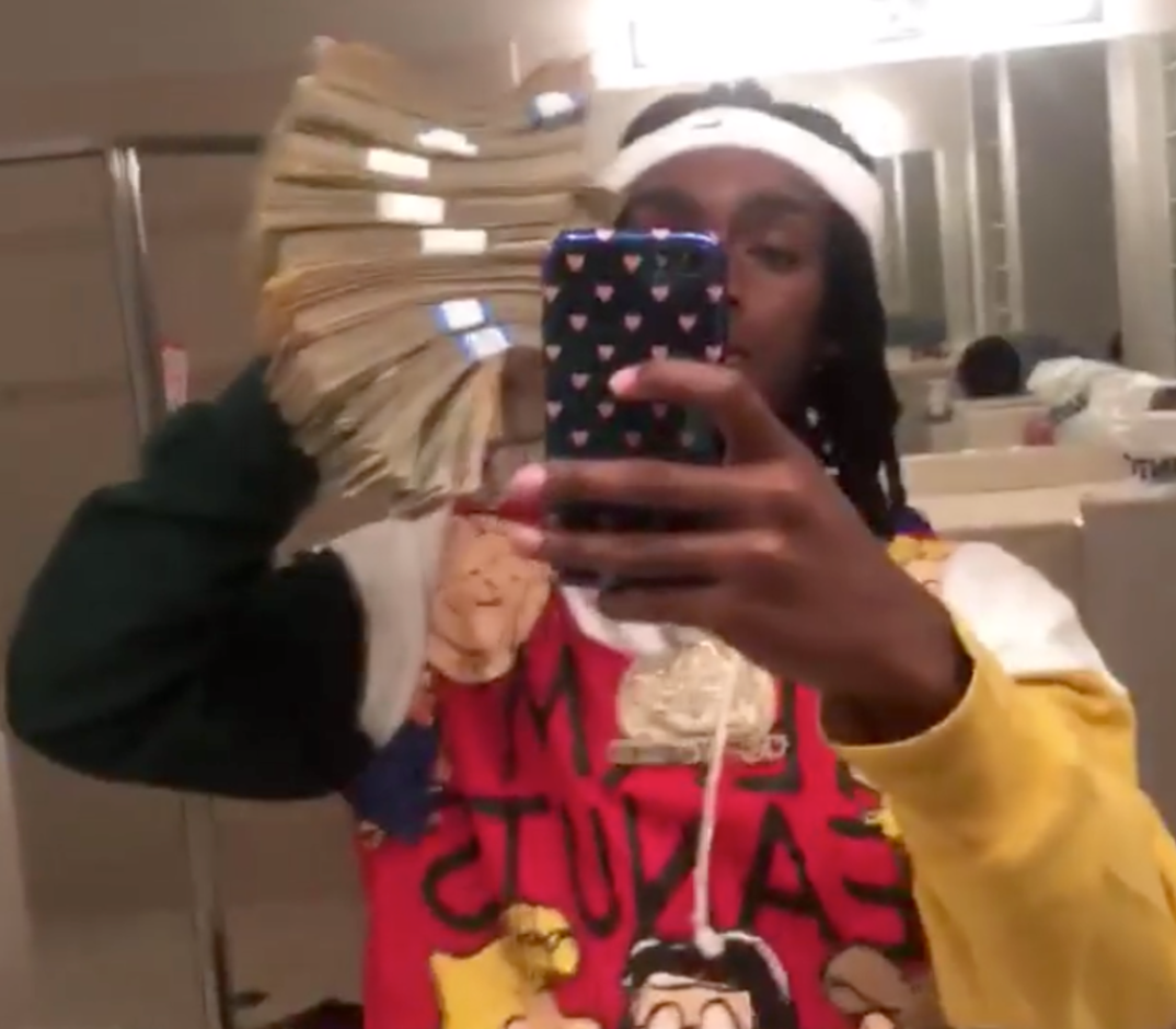 YNW Melly Living Large Photos 4