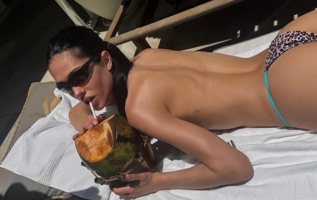 Amelia Gray Hamlin Hot Shots 0