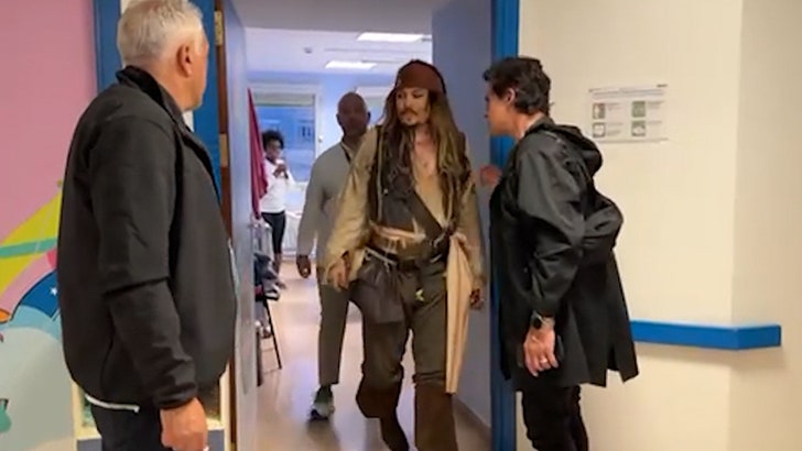 Johnny Depp Dresses as Captain Jack Sparrow, Visits Children’s Hospital