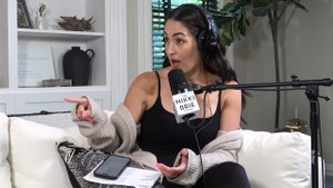 052225_nikki_bella_kal