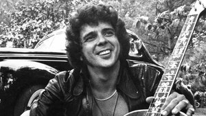 Bobby Whitlock Died August 10, 2025