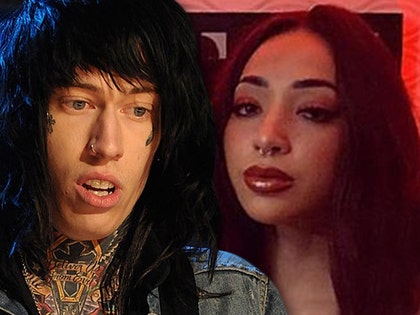 0126-trace-cyrus-lauren-sanders-getty-instagram-01