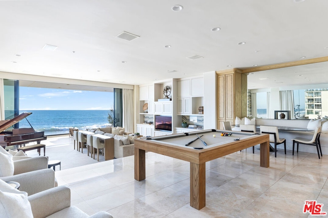 Dr Dre Beach House 3