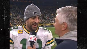 Aaron Rodgers Speaking Spanish to ESPN Deportes Was Pretty Cool