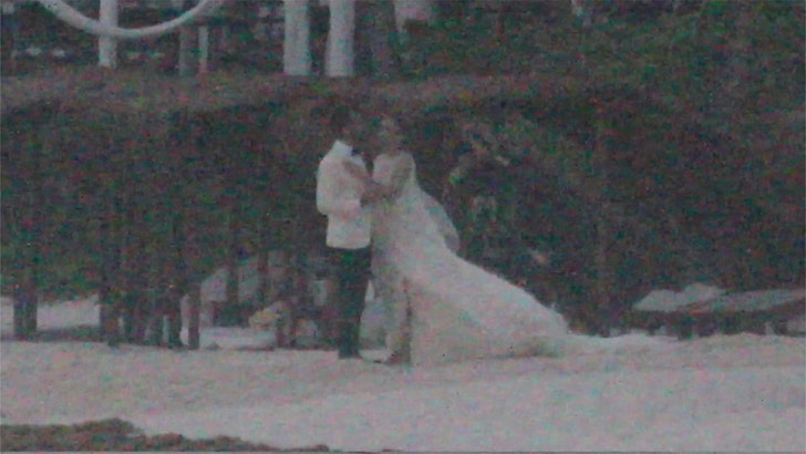 031625-Justin-Theroux wedding