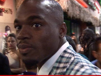 0912_adrian_peterson_tmz