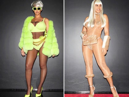 1103-beyonce-lil-kim-costumes-photos-primary