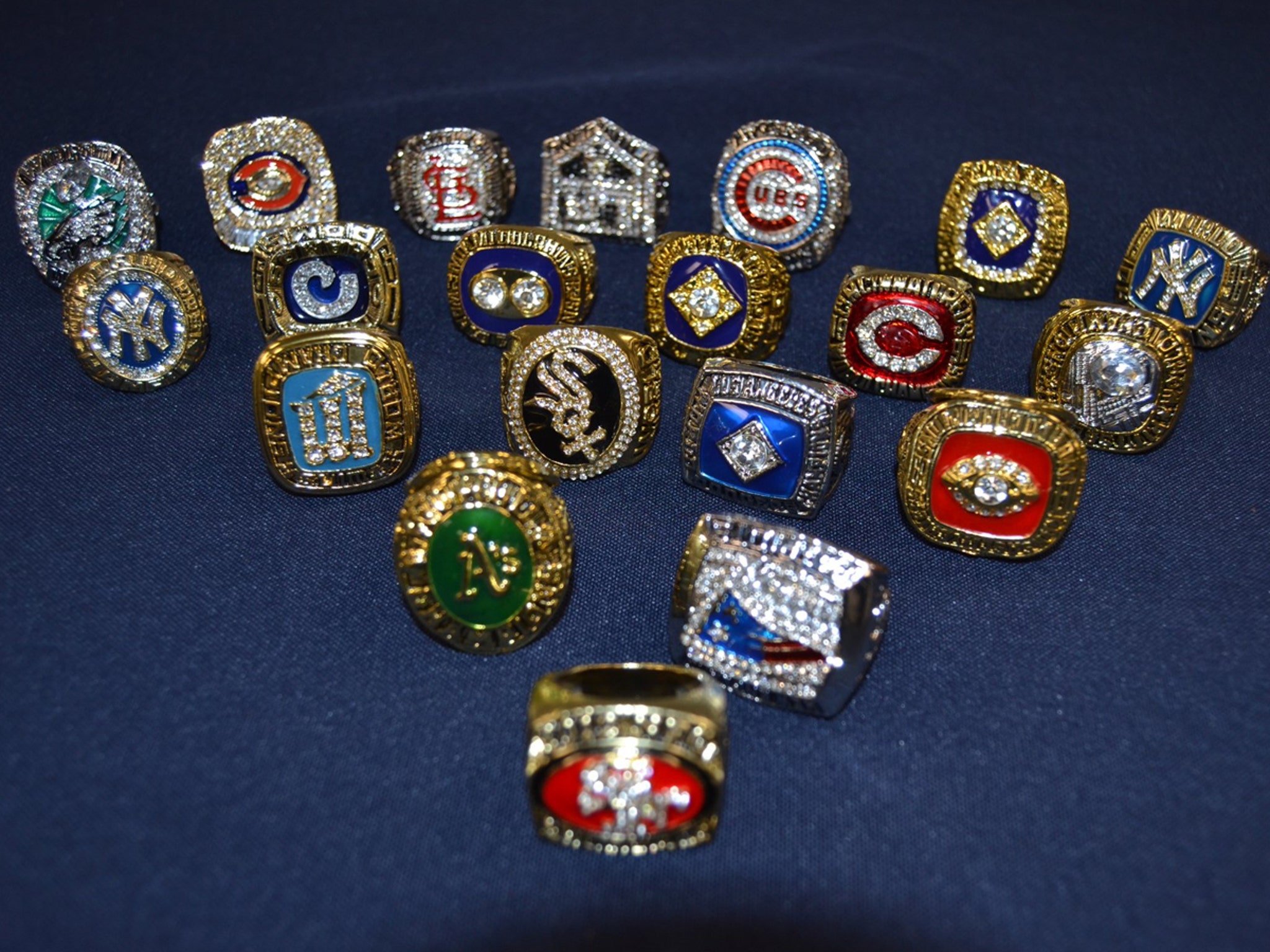 $12 MILLION In Bogus Super Bowl, World Series Rings Seized In