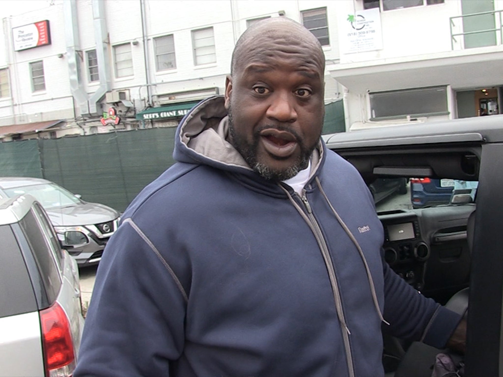 Shaq Praises Drake's NBA Finals Antics, 'He Knows What He's Doing!'