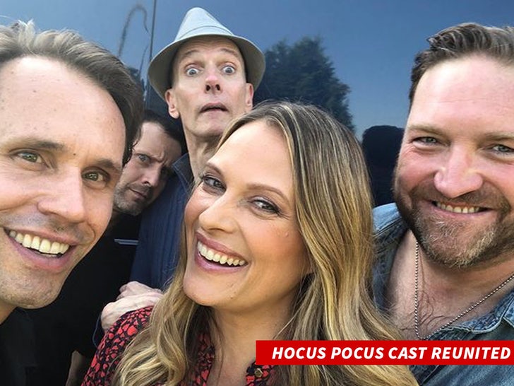 Hocus Pocus cast reunited