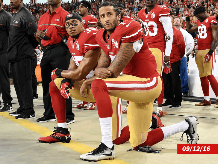 aepernick kneeling on sideline