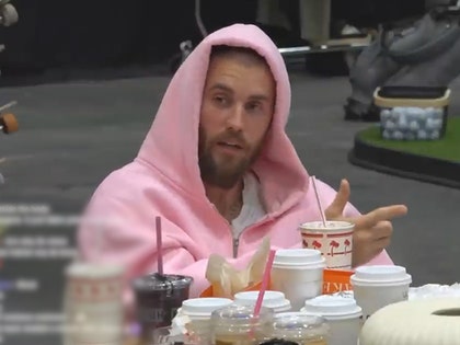 justin-bieber-primary-10-28-2025