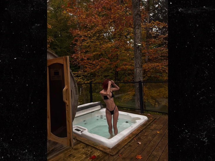 1013-Francesca-Farago-Fall-Foliage-SUB