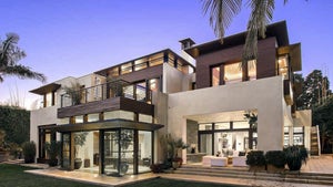 Matt Damon Slashes Pacific Palisades Mansion Price by $3 Mil
