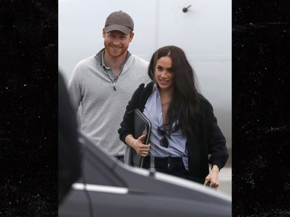 0216-prince-harry-meghan-markle-backgrid-01