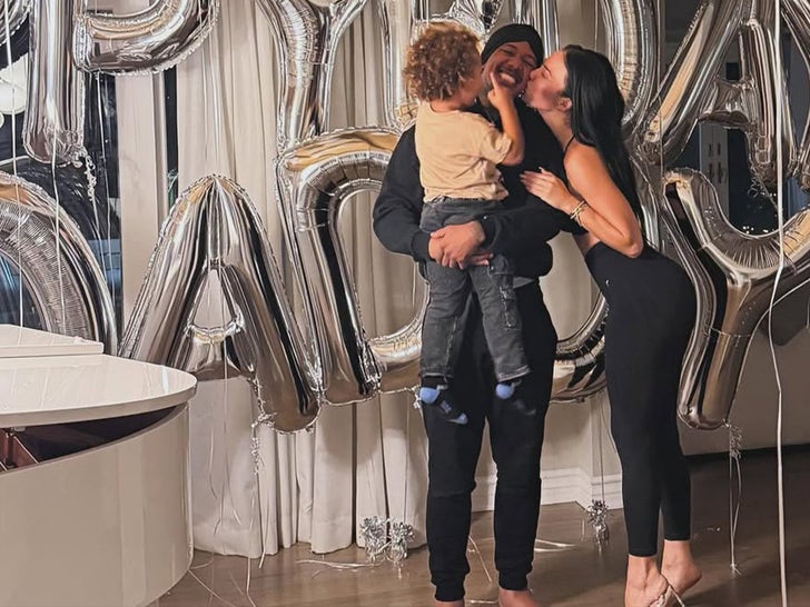 Bre Tiesi leva Nick Cannon para comemorar seu 45º aniversário!