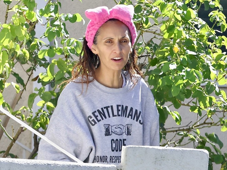 Artistes teresa espinosa backgrid 1