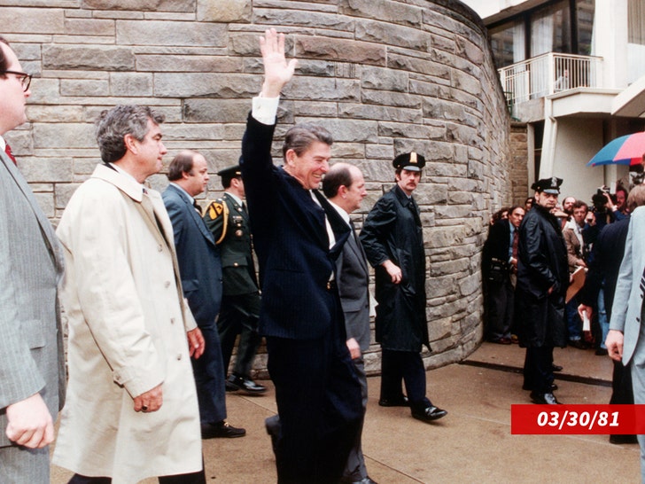 Ronald-Reagan-assassination-sub-getty-2