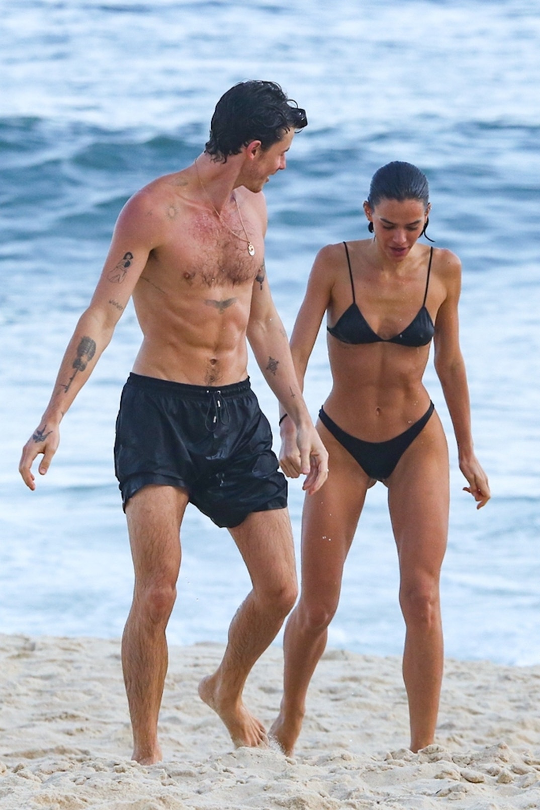 Shawn Mendes Bruna Marquezine PDA Beach Brazil 9