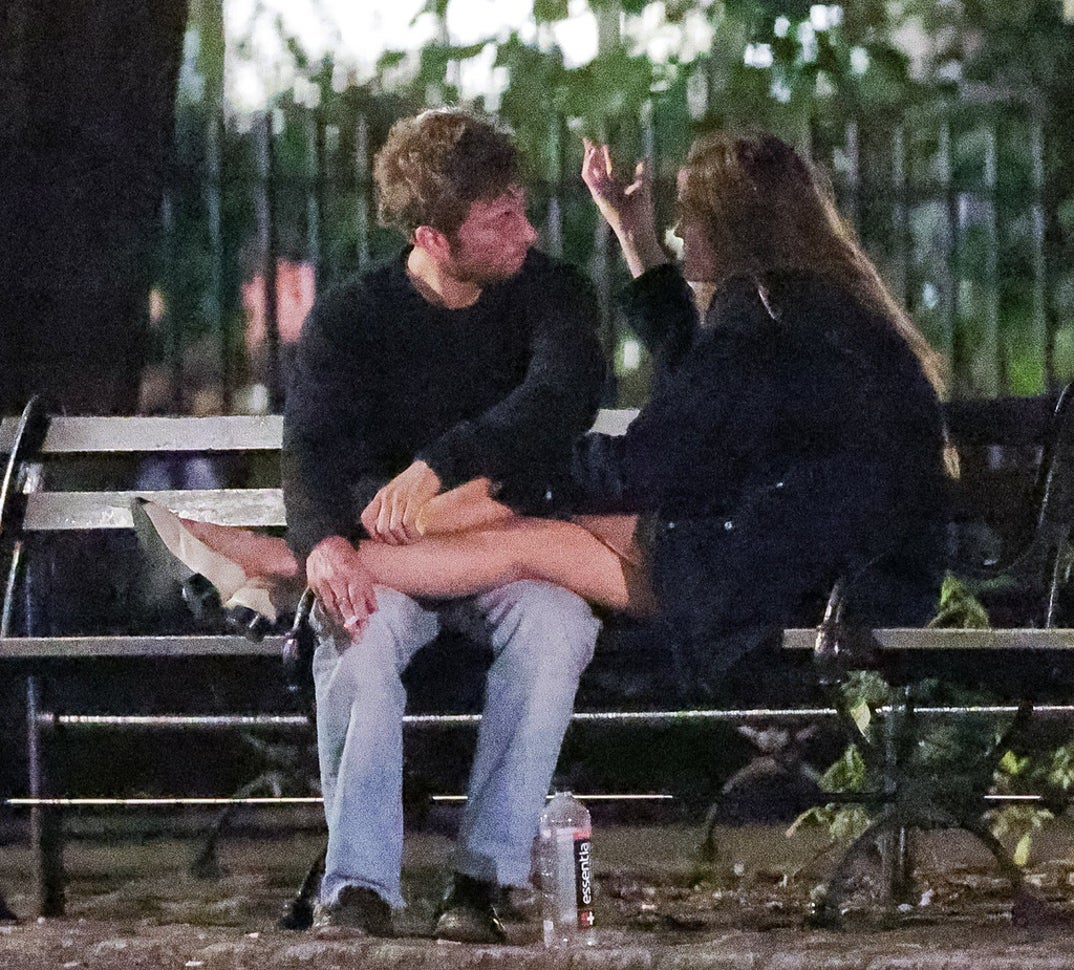 Jeremy Allen White Lulu Tenney NYC 4