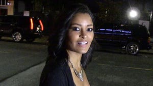 Claudia Jordan Angling to Replace Julie Chen Moonves on 'The Talk'