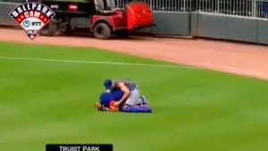 Jacob DeGrom Horses Around With Teammate Before Game, Mets Fans Freak Out!