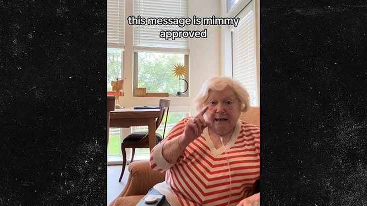 090625_tiktok_Grandma_priecord_deth_kal