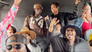 111725_tmz_brunch_tour_primary