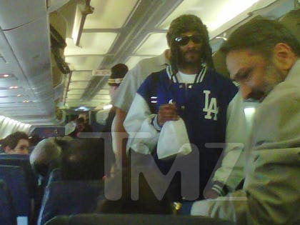 0104_snoop_TMZ