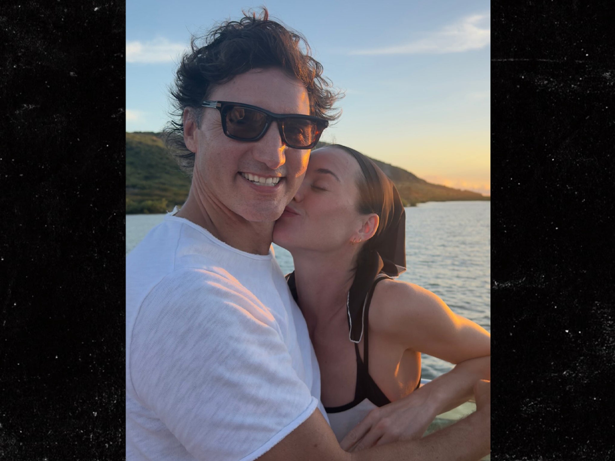 Image for Katy Perry Kisses Justin Trudeau in New Photo