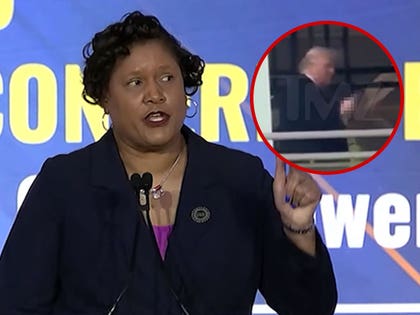 020926_ford_worker_primary