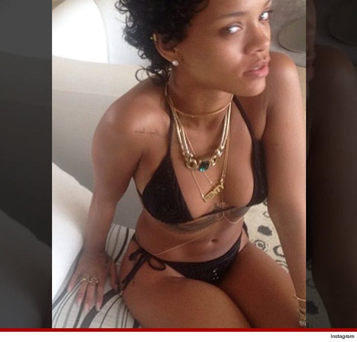 27 Sexy Instagram Pics Of Rihanna That Make Us Thankful
