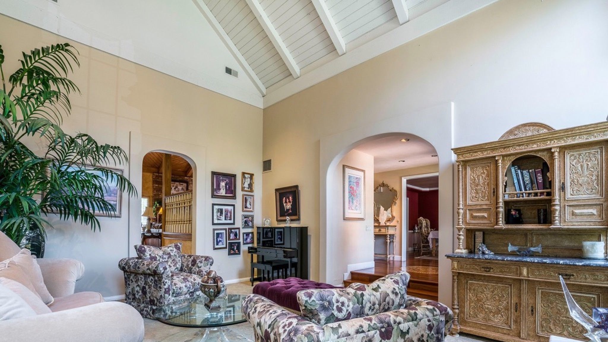 Drake and Josh House