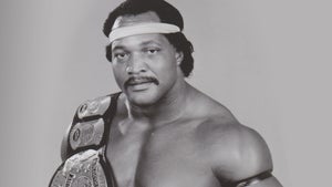 Wrestling Legend Ron Simmons 'Memba Him?!