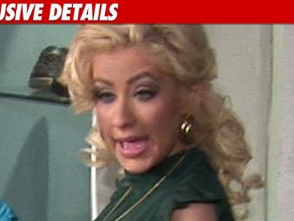 0301_christina_aguilera_tmz_exd_2