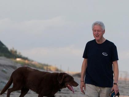 0819_clinton_splash