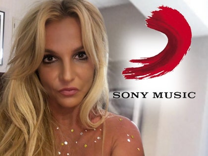 1226_BRITNEY_speras_sony_music_instagram-2