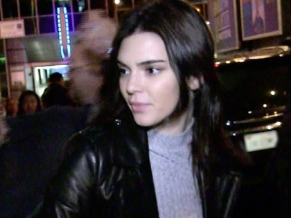 0621-kendall-tmz-01