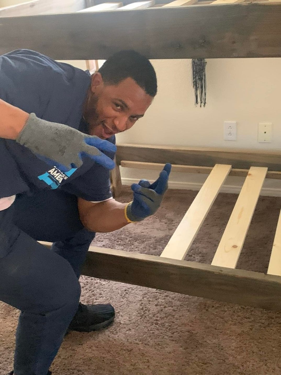 Raiders' Johnathan Abram Builds Beds, Donates Them To Las Vegas Family