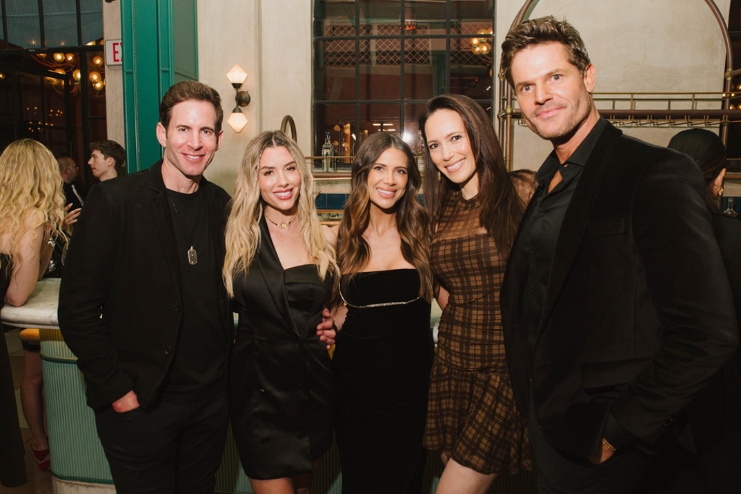 Cupshe Holiday Party Collection Event 13