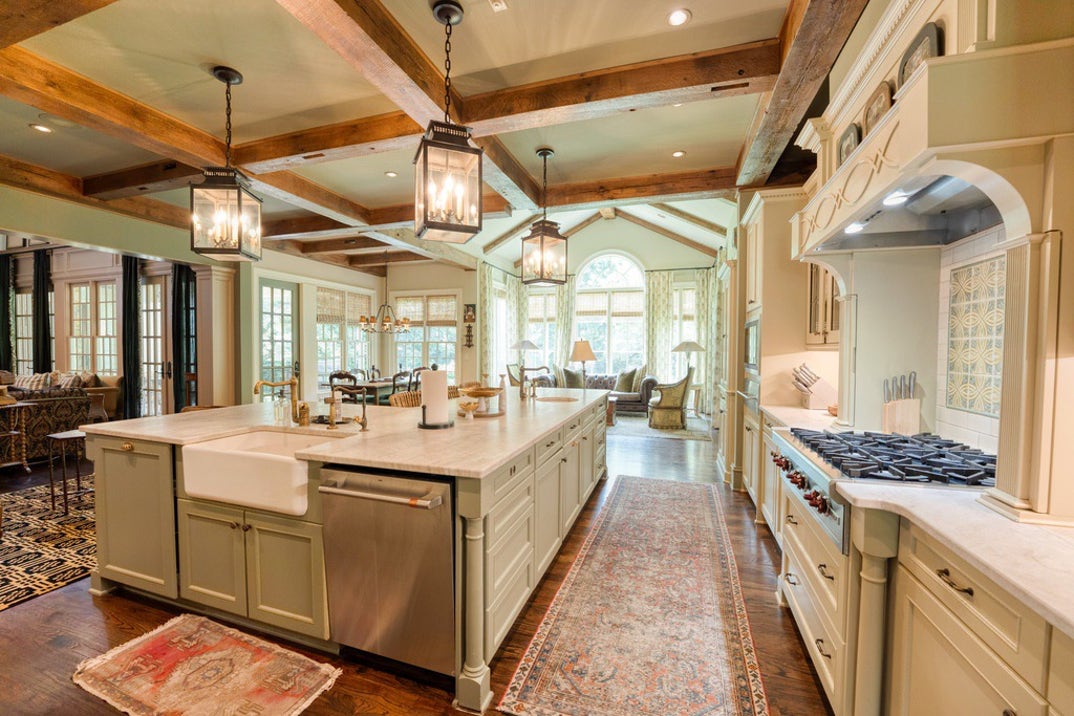 Josh Brolin Home 17