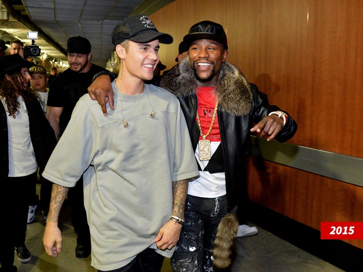 0723-justin bieber floyd mayweather getty