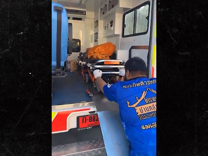 112525_thailand_coffin_ambulance